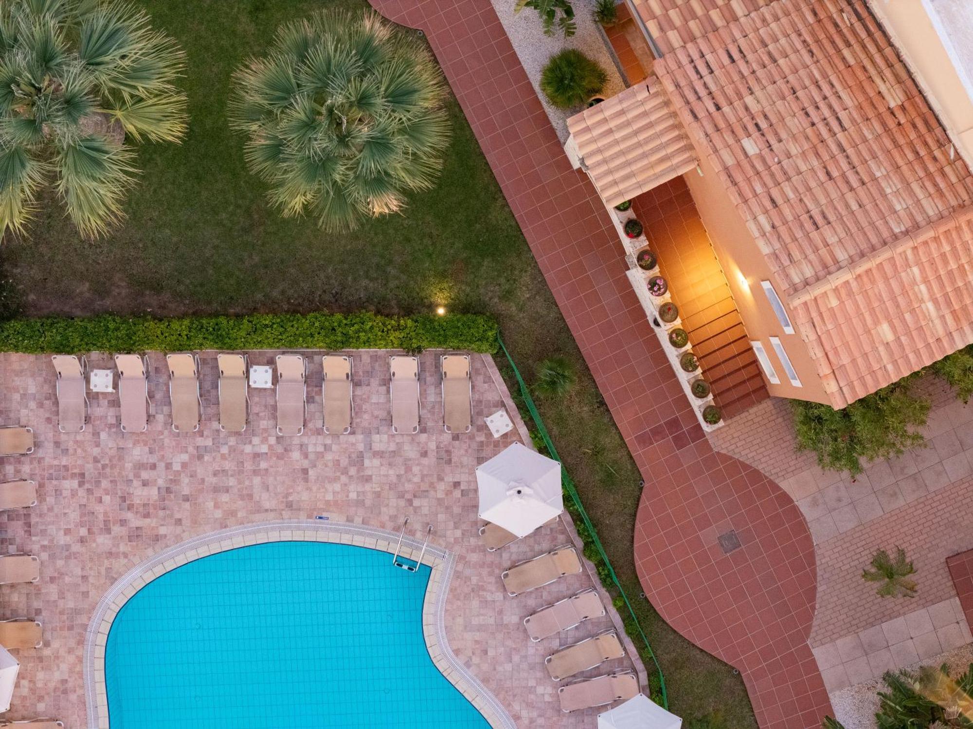 خيرسونِسوس Dia Apartments المظهر الخارجي الصورة